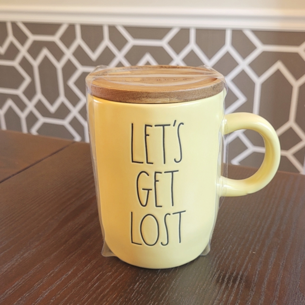 Rae Dunn Mug w/ Lid LET'S GET LOST 🏕
